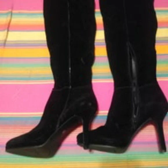 Size. 9 Black Suede Boots Over the Knee Boots - Picture 11 of 12